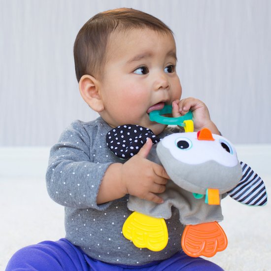 Doudou multi-texture pingouin   Gris        de               Infantino
