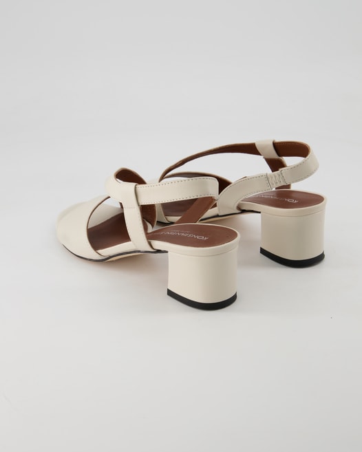 Konstantin Starke 3343 Sandalen in Weiß