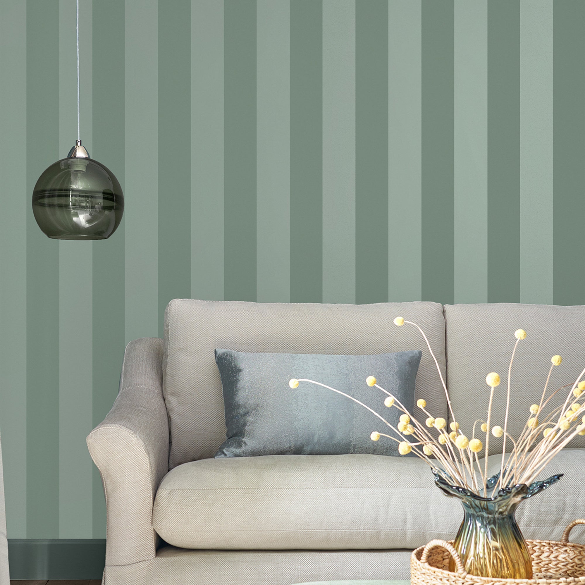 Laura Ashley Lille Pearlescent Stripe Behang - Streep - 10mx52cm -