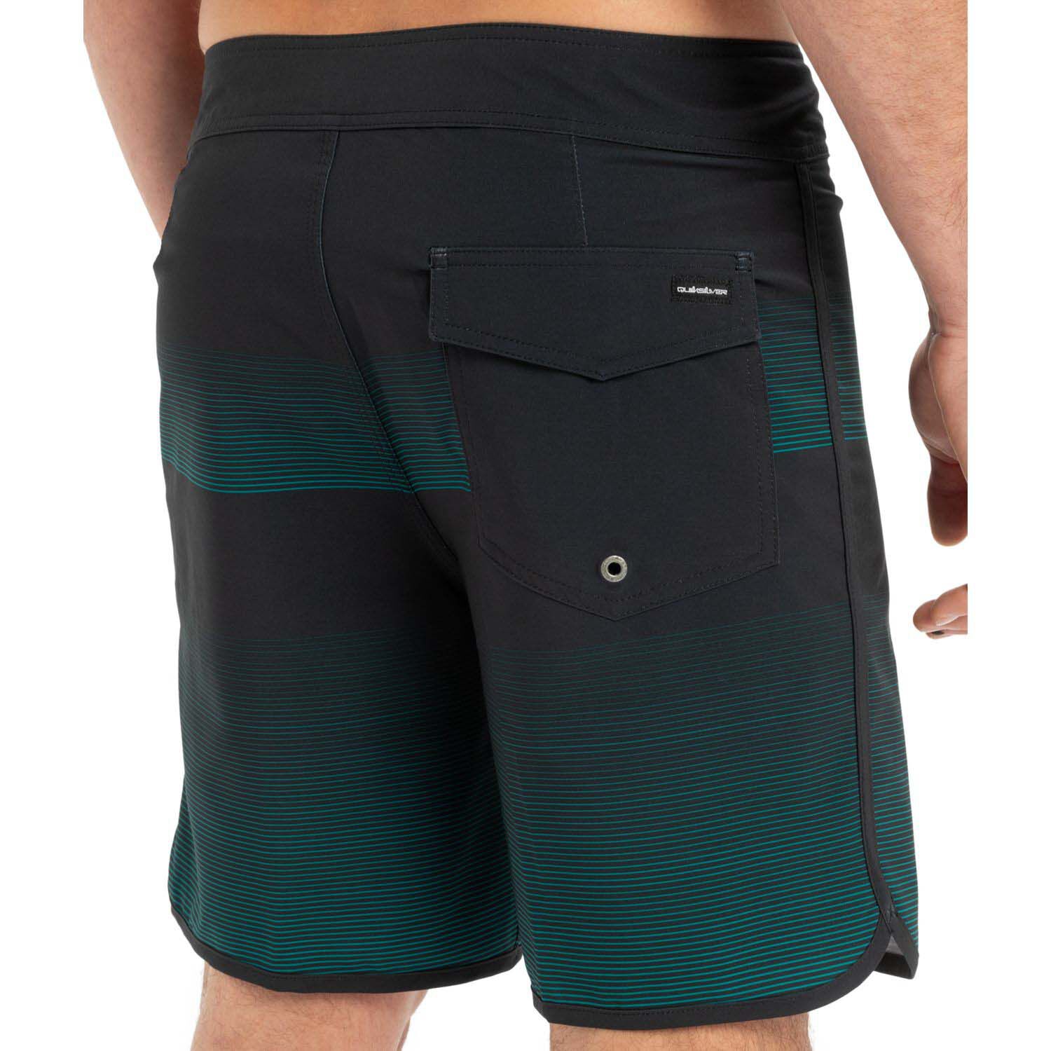 QuiksilverSurfsilk Scallop 18