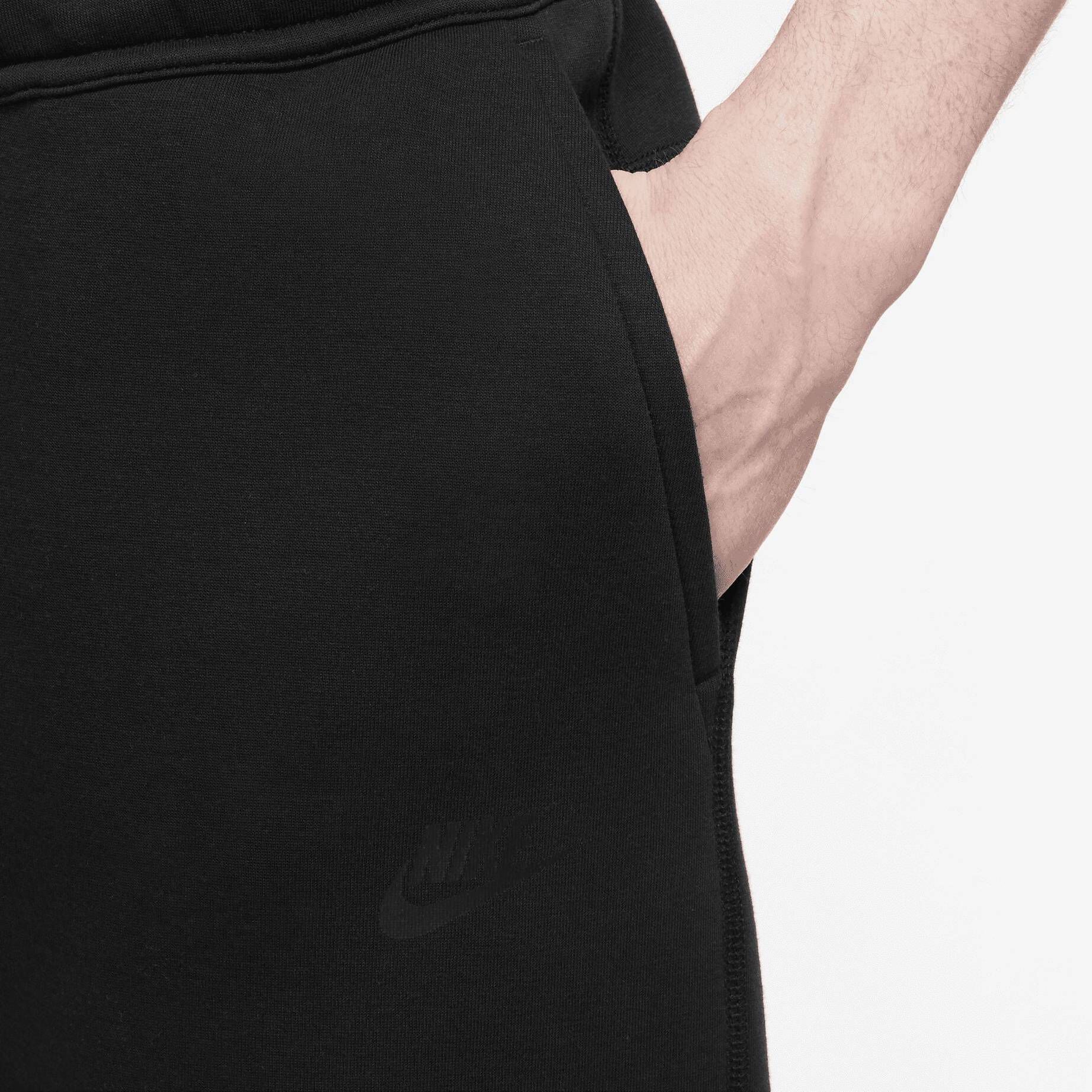 Nike Sportswear| Herren Sweathose TECH FLEECE