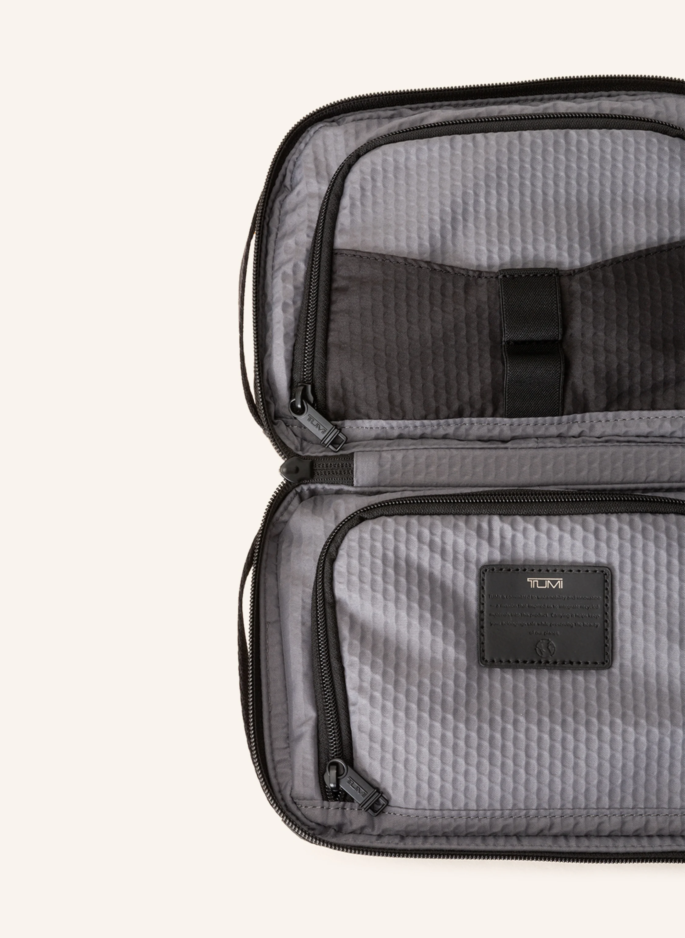 TUMI ALPHA BRAVO Kulturtasche RESPONSE