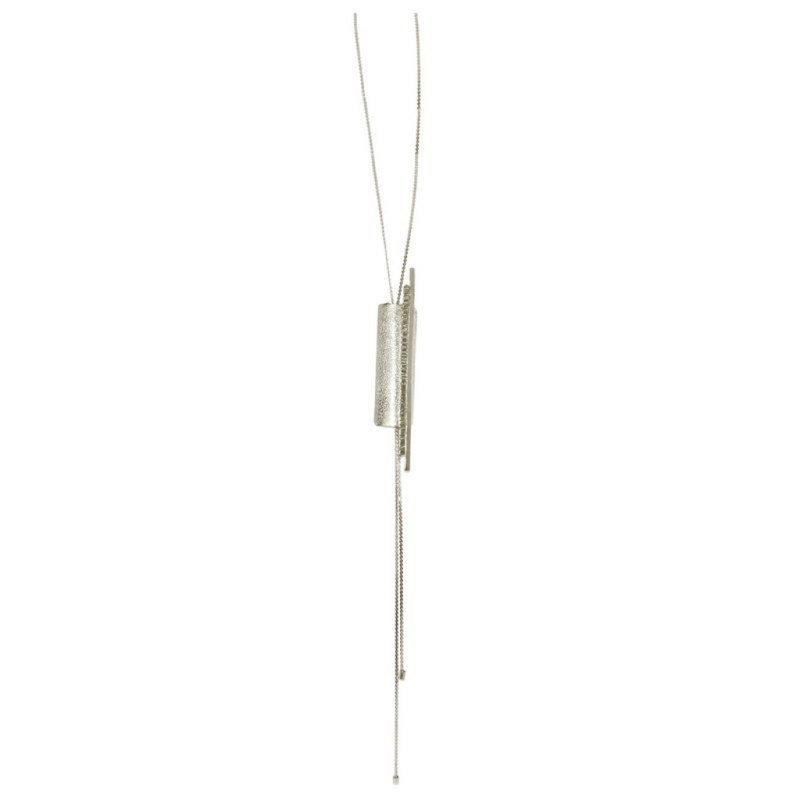 Collier en plaqué argent long avec chaîne et martelé à la main en métal avec des fils - Bijou de créateur