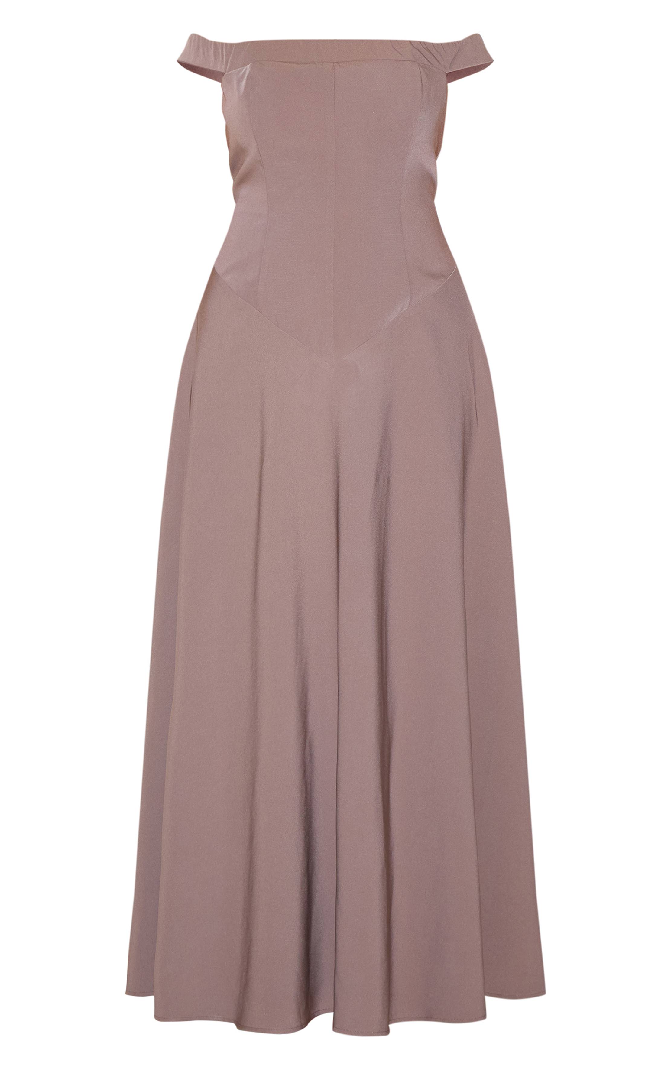 Champignon Robe Longue Grande Taille Bardot Structurée Avec Taille En V