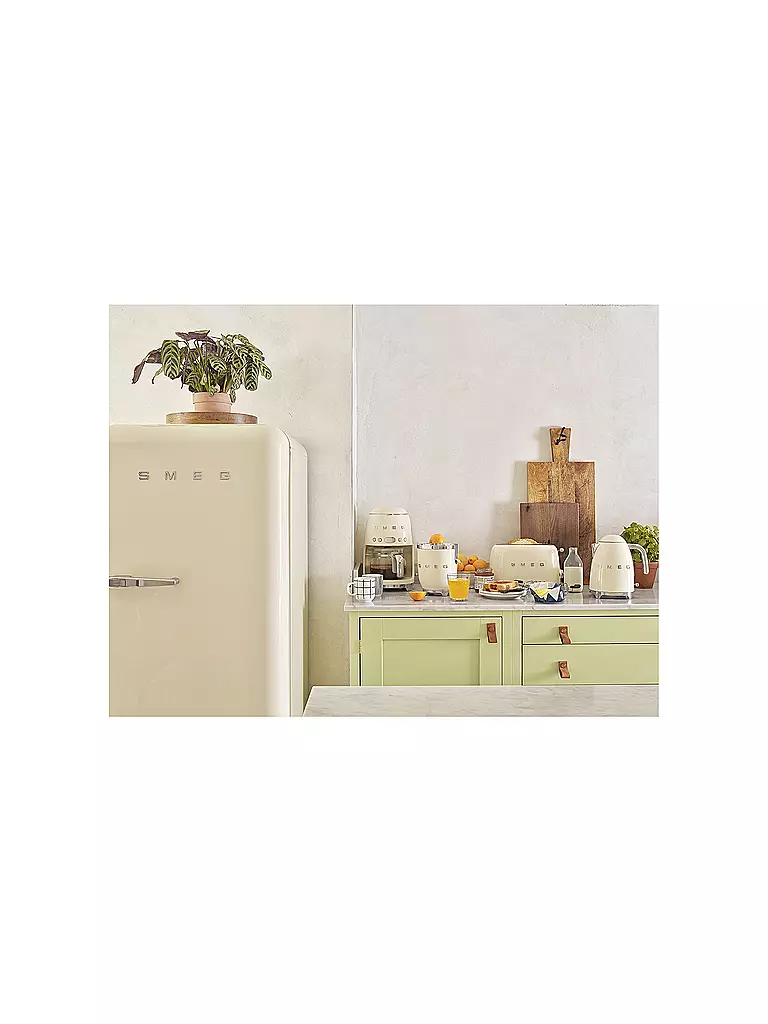 SMEG Filterkaffeemaschine 50s Retro Style Creme DCF02CREU creme