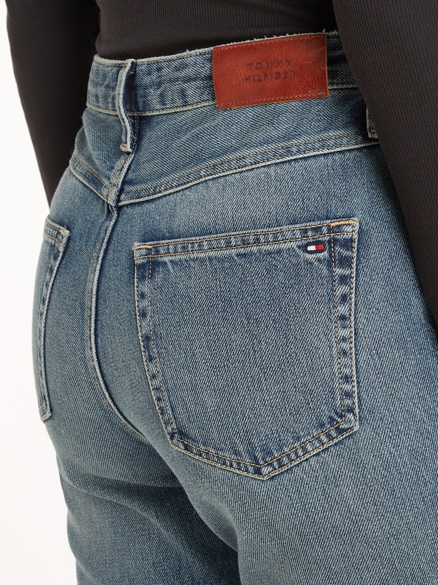 Tommy Hilfiger Straight-Jeans »CLASSIC STRAIGHT HW A TWIST BETH« mit Tommy Hilfiger Logo-Badge