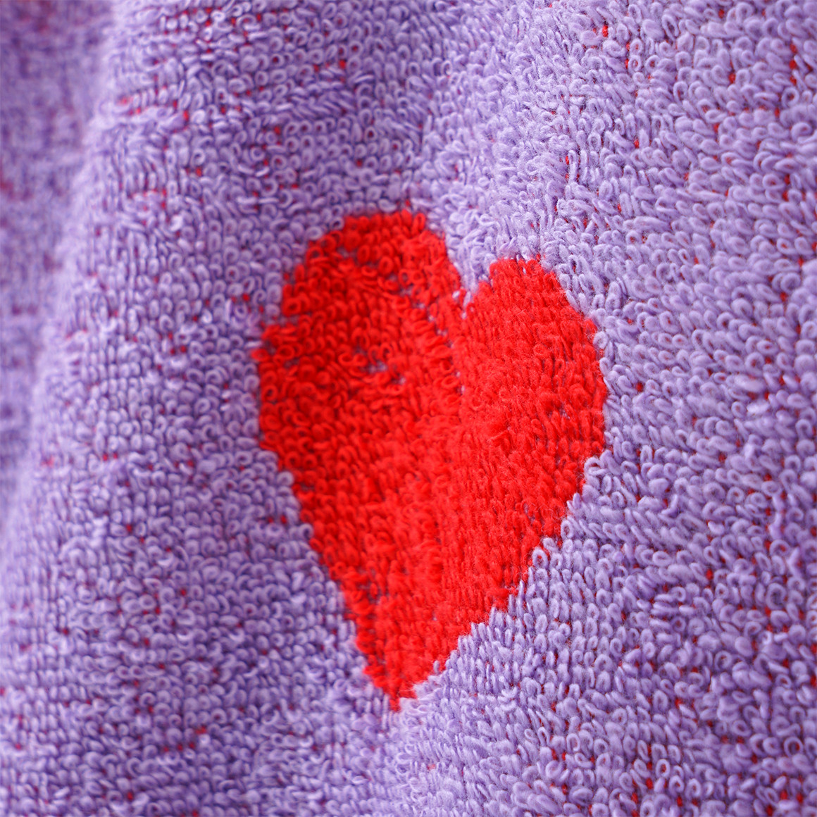 Famy Badeponcho mit Herz-Allover helllila