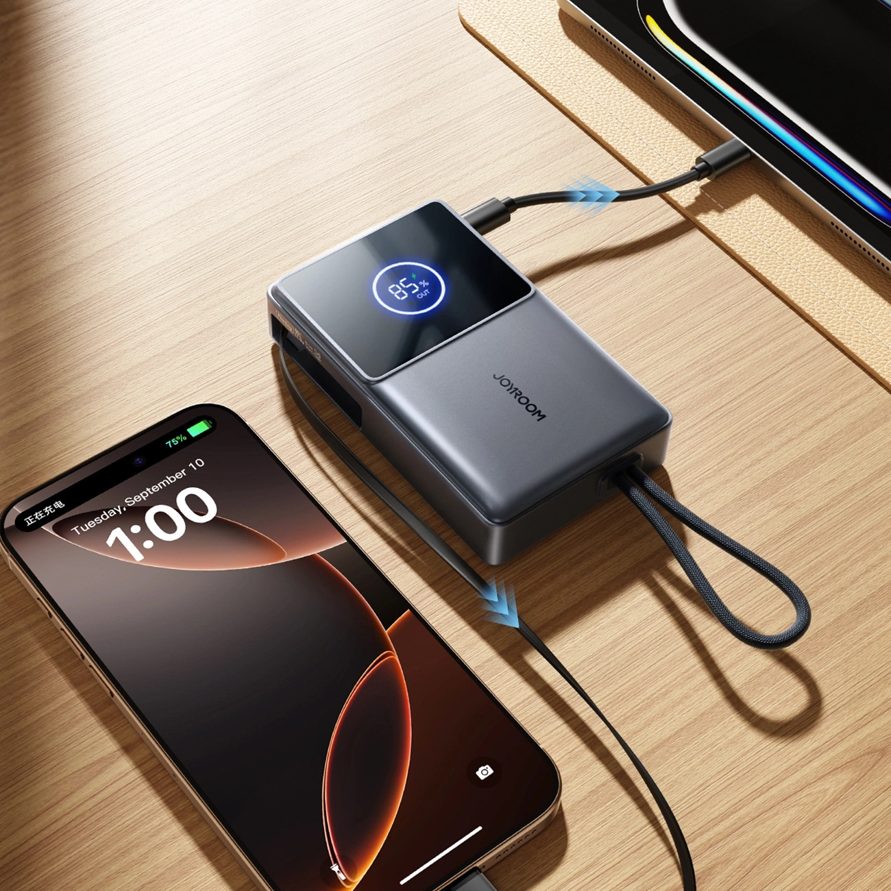 (22.5W) 10000mAh USB A / USB C Powerbank Power Delivery Ladegerät inkl. USB C Ladekabel mit LED Anzeige (JR-PR1) - Schwarz