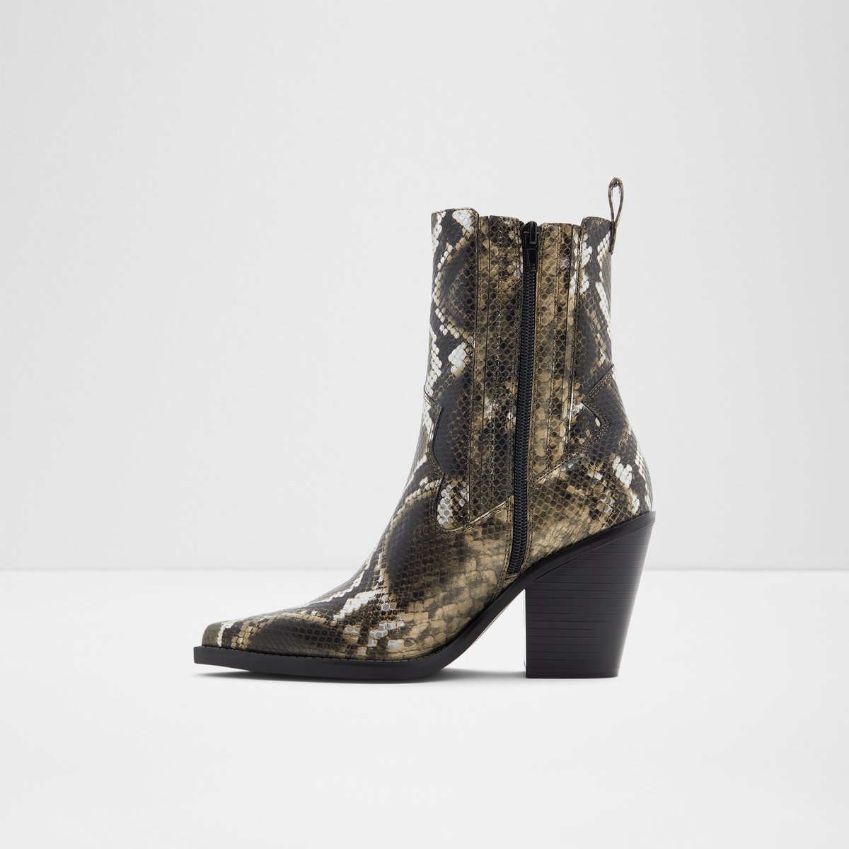 Talladega Khaki Women Chelsea boots