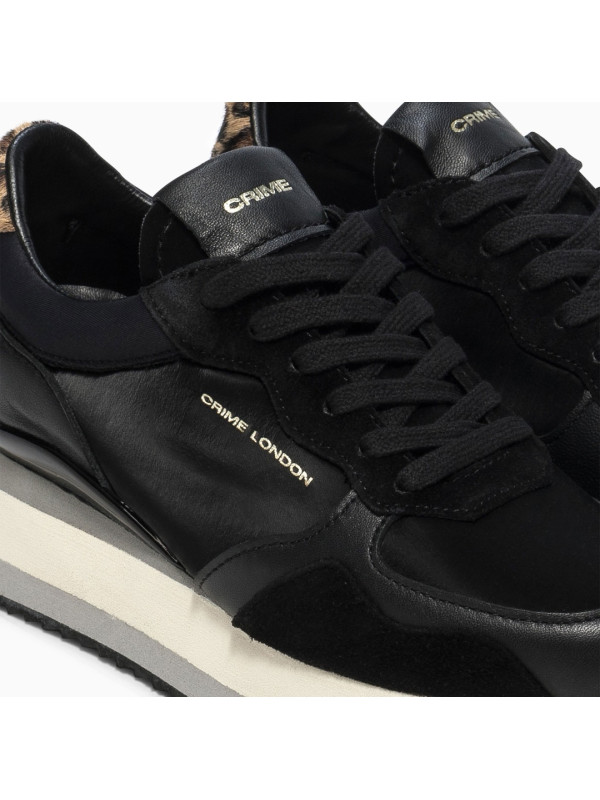 Sneakers STRIPE RUNNER Black - Crime London