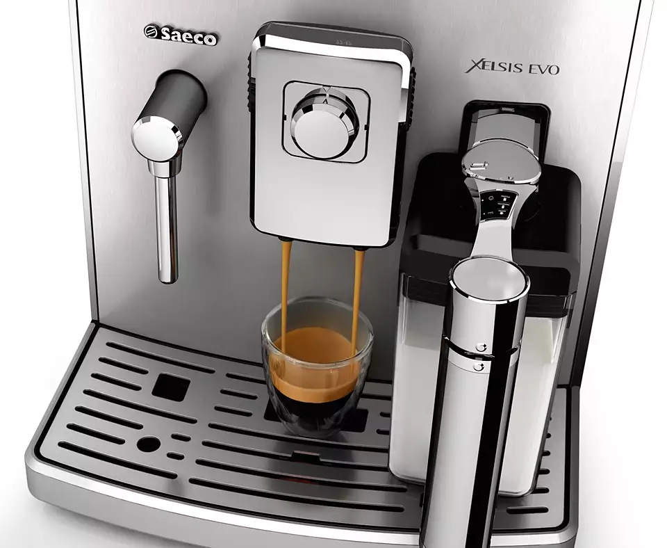MÁQUINA DE CAFÉ EXPRESSO SUPERAUTOMÁTICA