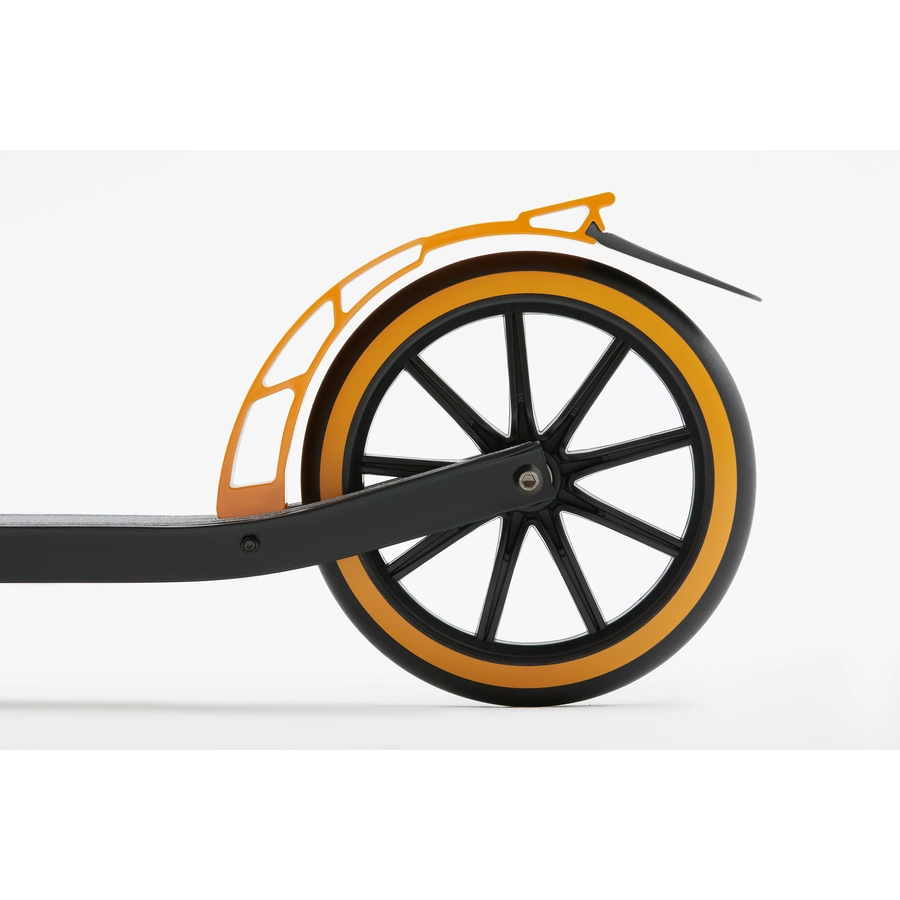 McLaren Scooter OrangeSchwarz