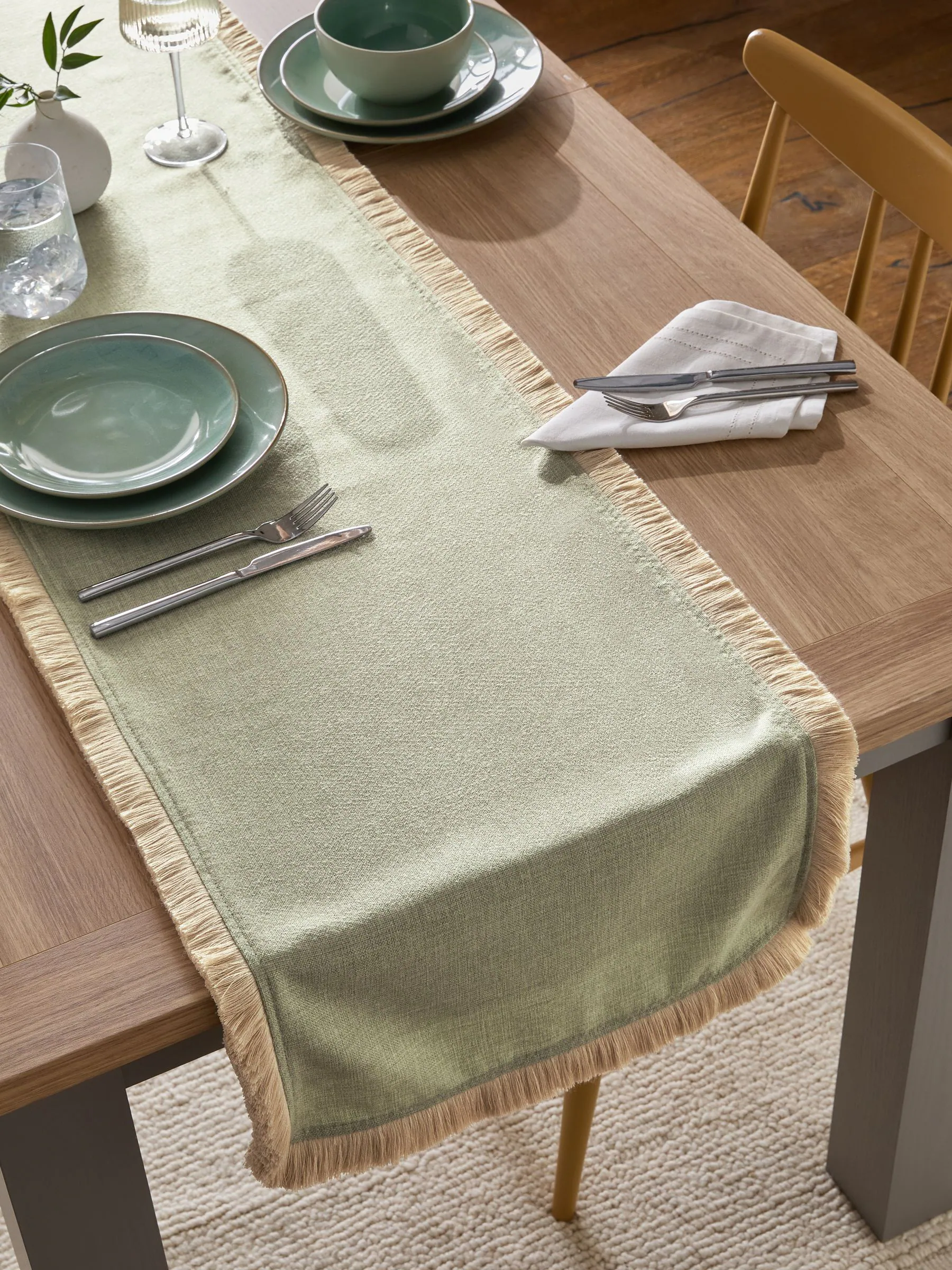 Dalby Fringe Table Runner