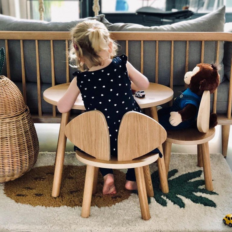 Nofred Mouse kindertafel gelakt eiken