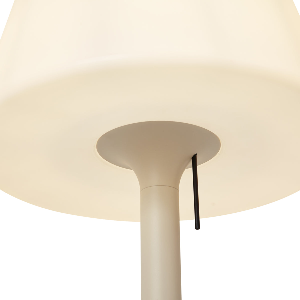 QAZQA Moderne buiten vloerlamp beige met witte kap IP44 - Big