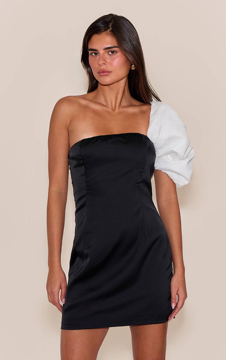 Noir Robe Moulante Drapée Avec Nœud En Satin