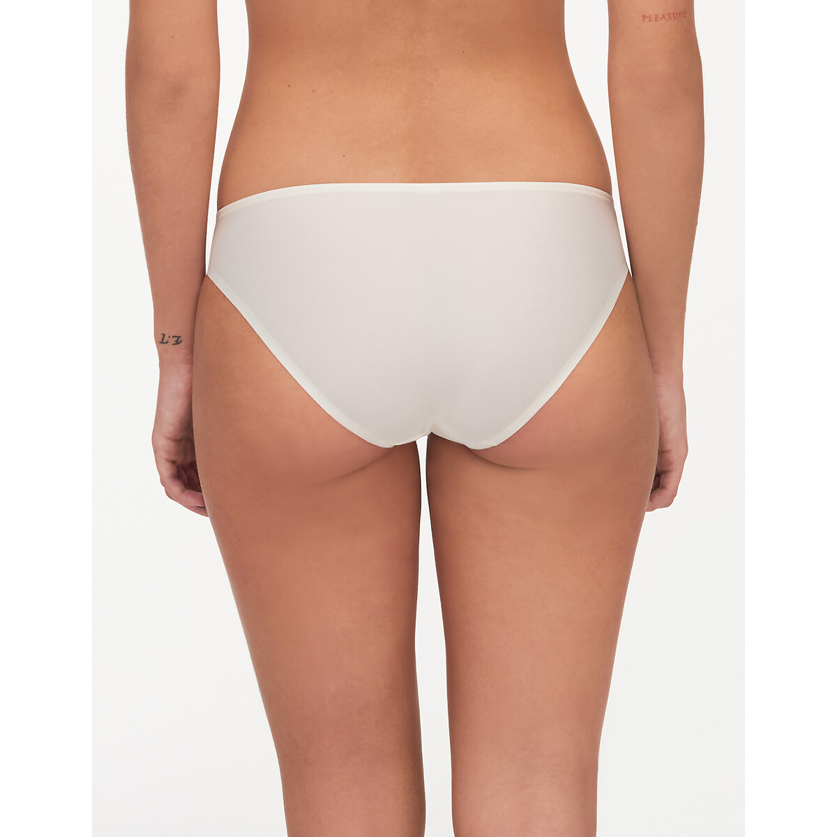CHANTELLE<br>Calcinha bordada Bold Curve