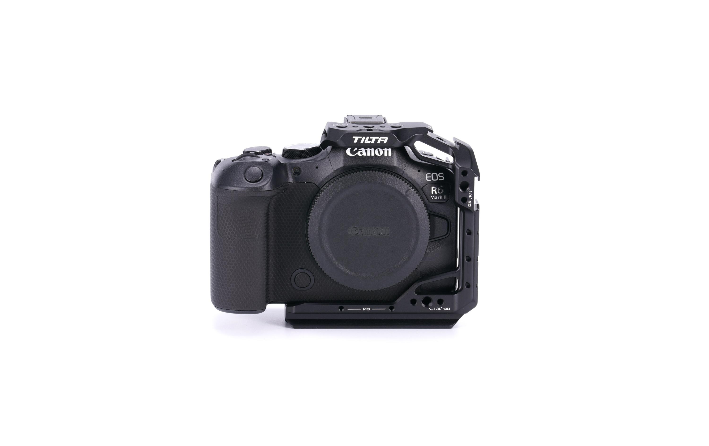 Half Camera Cage für Canon R6 Mark II - SchwarzBietet zusätzlichen Schutz für das Kameragehäuse und bietet mehrere Befestigungspunkte