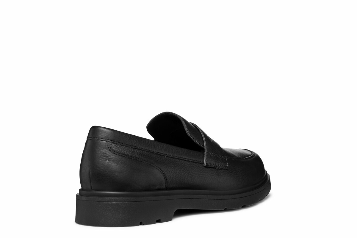 Mocassins GEOX em couro respirável Spherica EC1