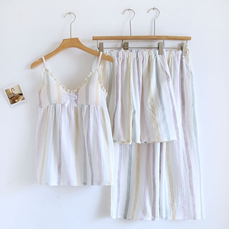 MelMount - Pyjamaset: V-hals top met bladprint en strik, gewatteerd camisole + elastische tailleband met rechte pijpen + shorts