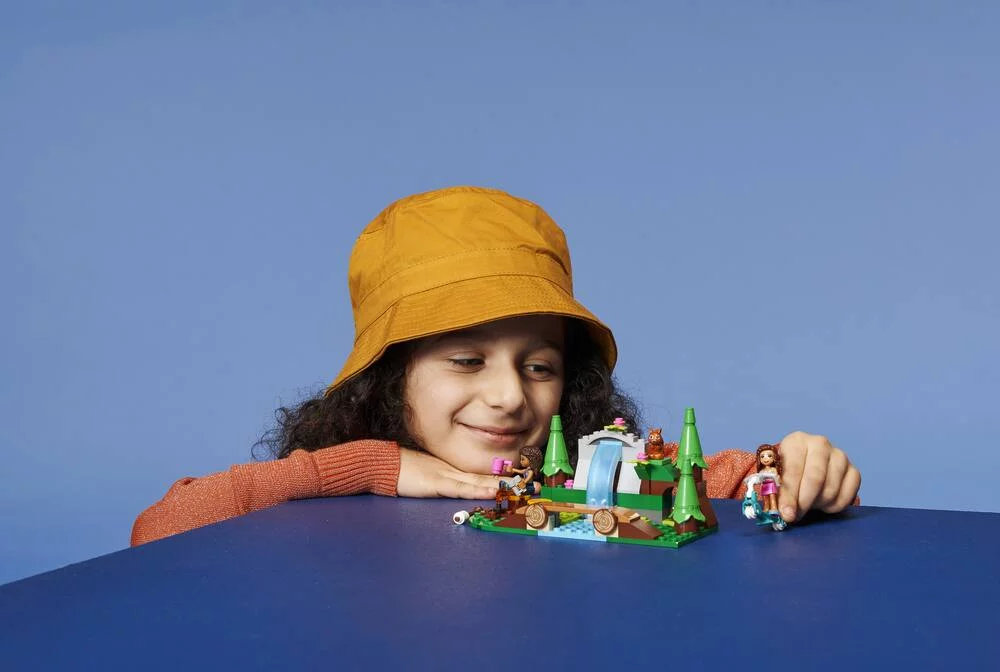 LEGO®FRIENDS 41677 - LA CASCADE DANS LA FORET