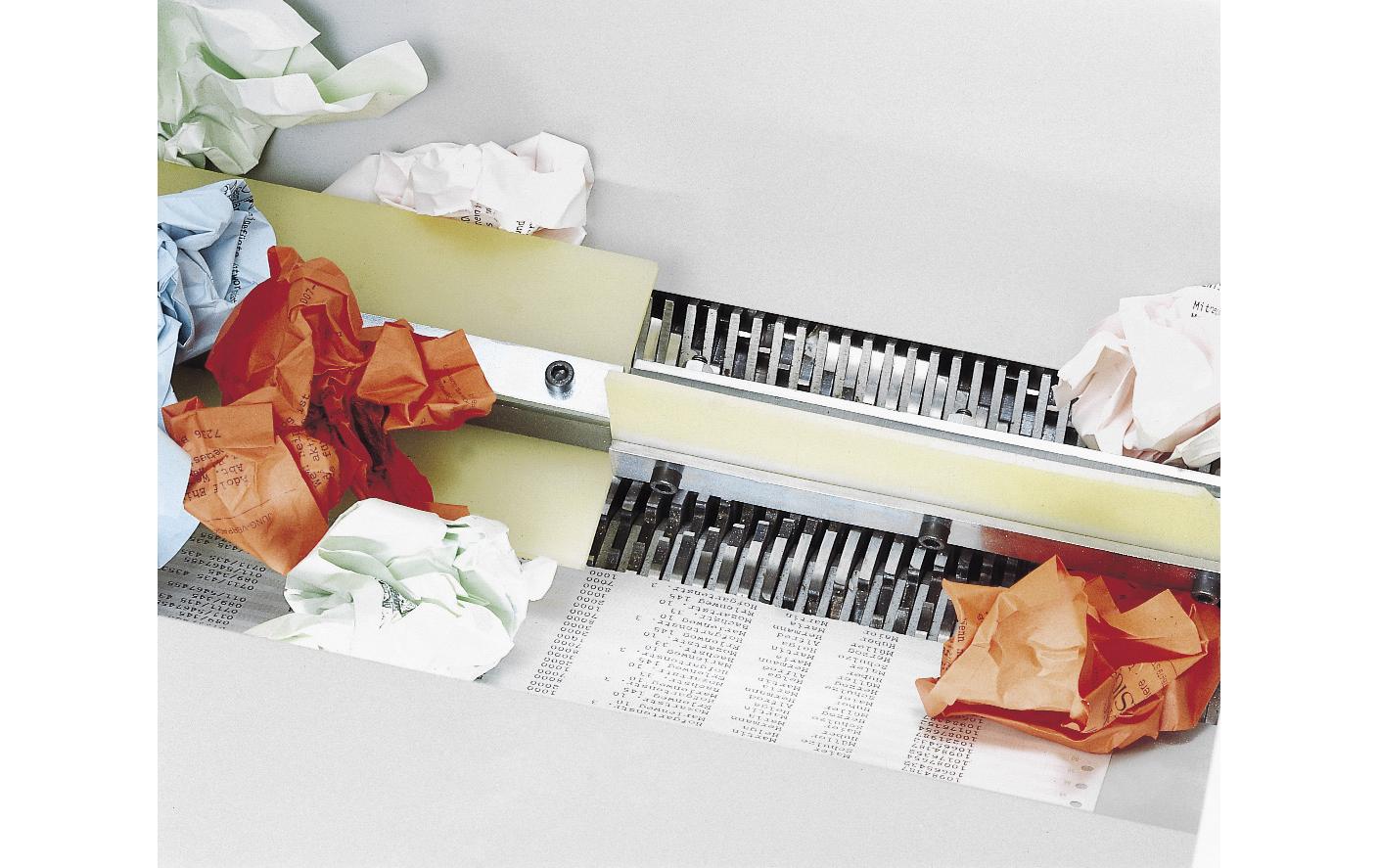 Aktenvernichter 4606CC P-4, 75 Seiten<br>Büro-Schredder