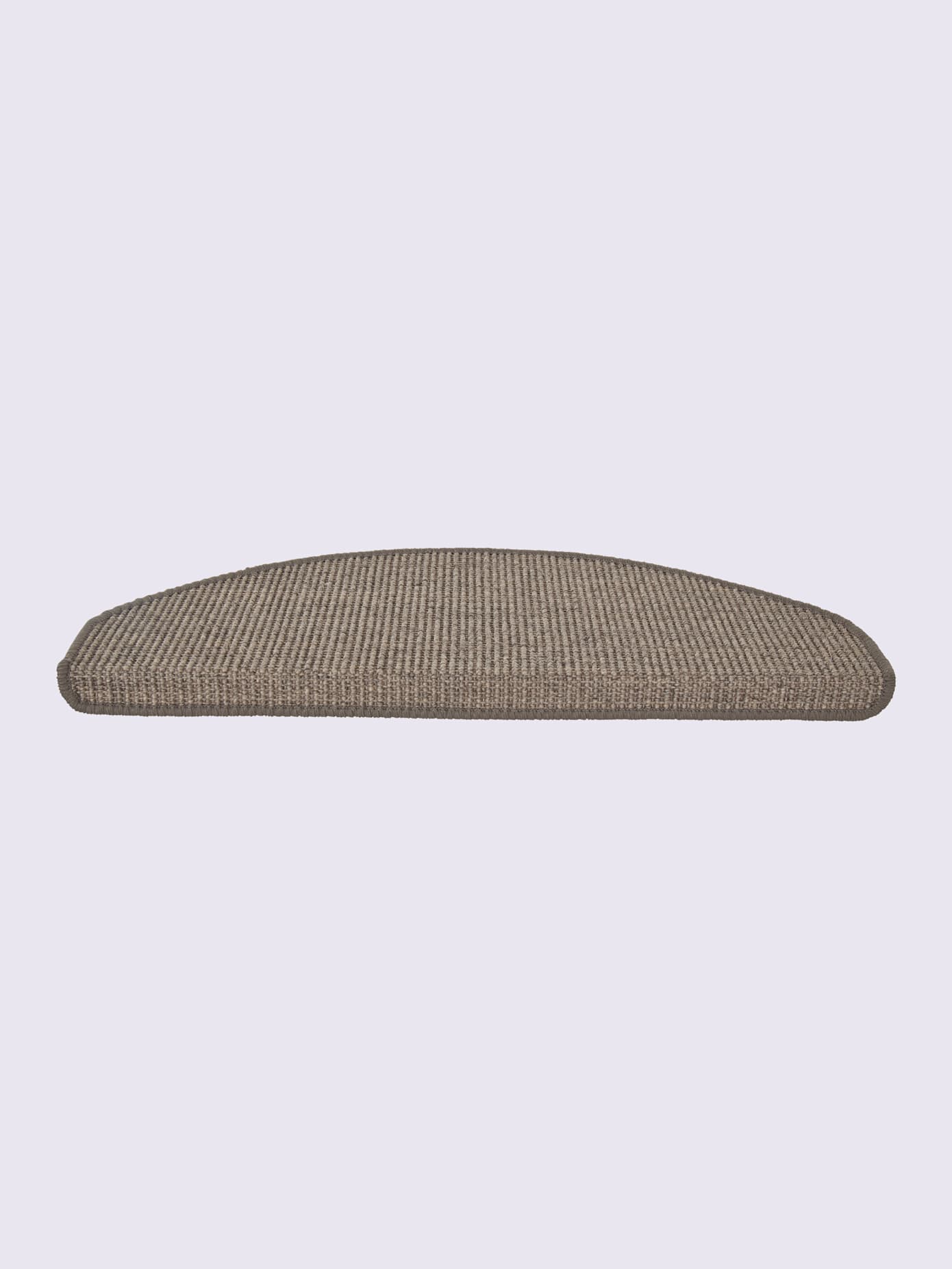 Tapis de marches réalisé en sisal robuste