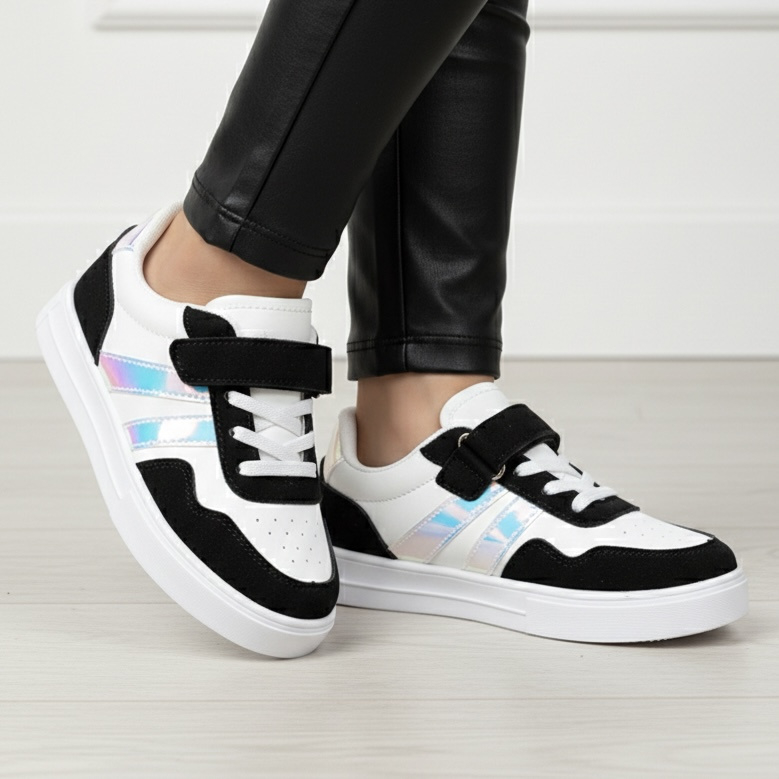 Shiny Stripe Sneakers - zwart