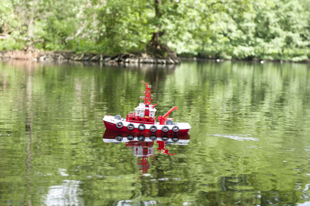RC-Feuerlöschboot TC-08 2.4G 100% RTR