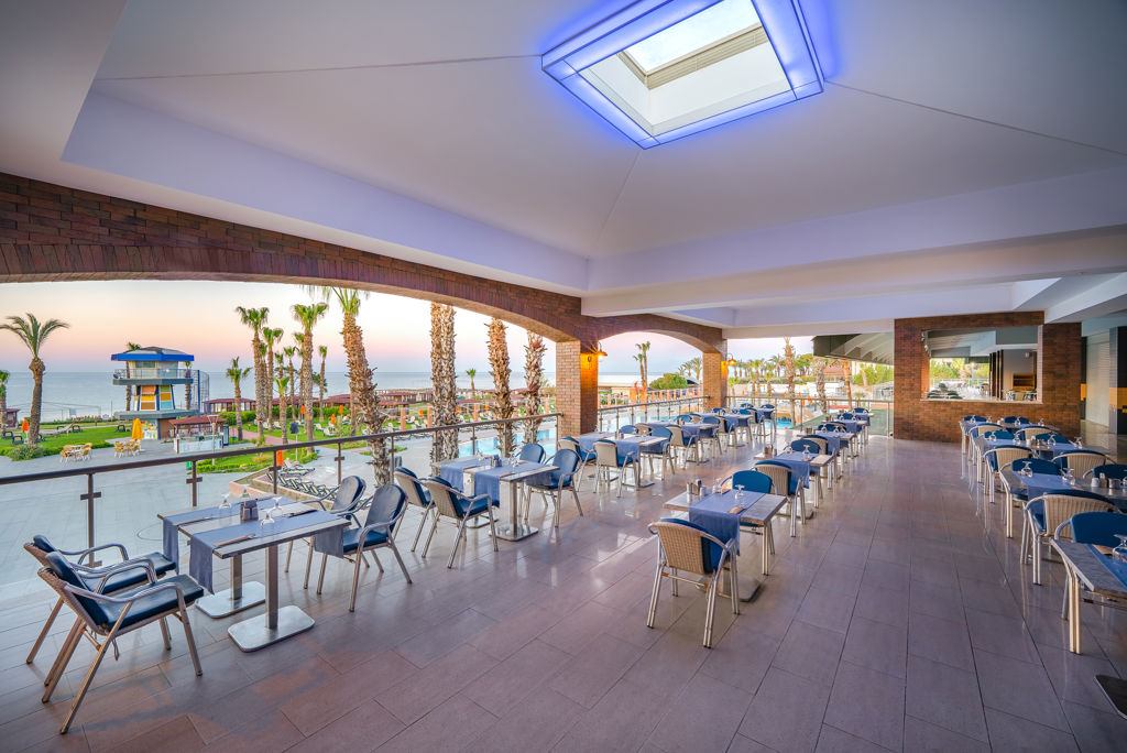 Pine Beach Ultra All Inclusive - Hotel