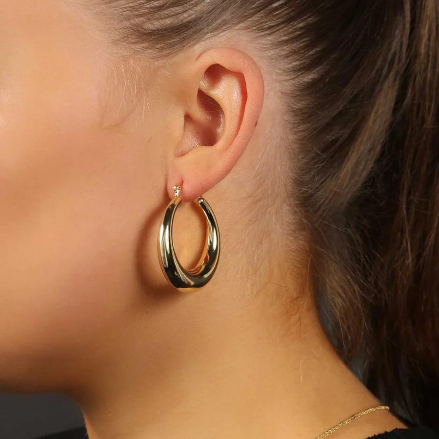 Snö Of Sweden Ami Chunky Ear Gold