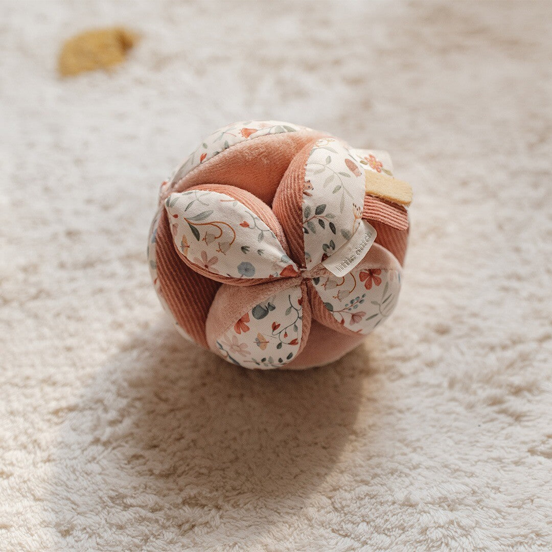 Little dutch sensorische babybal fairy garden