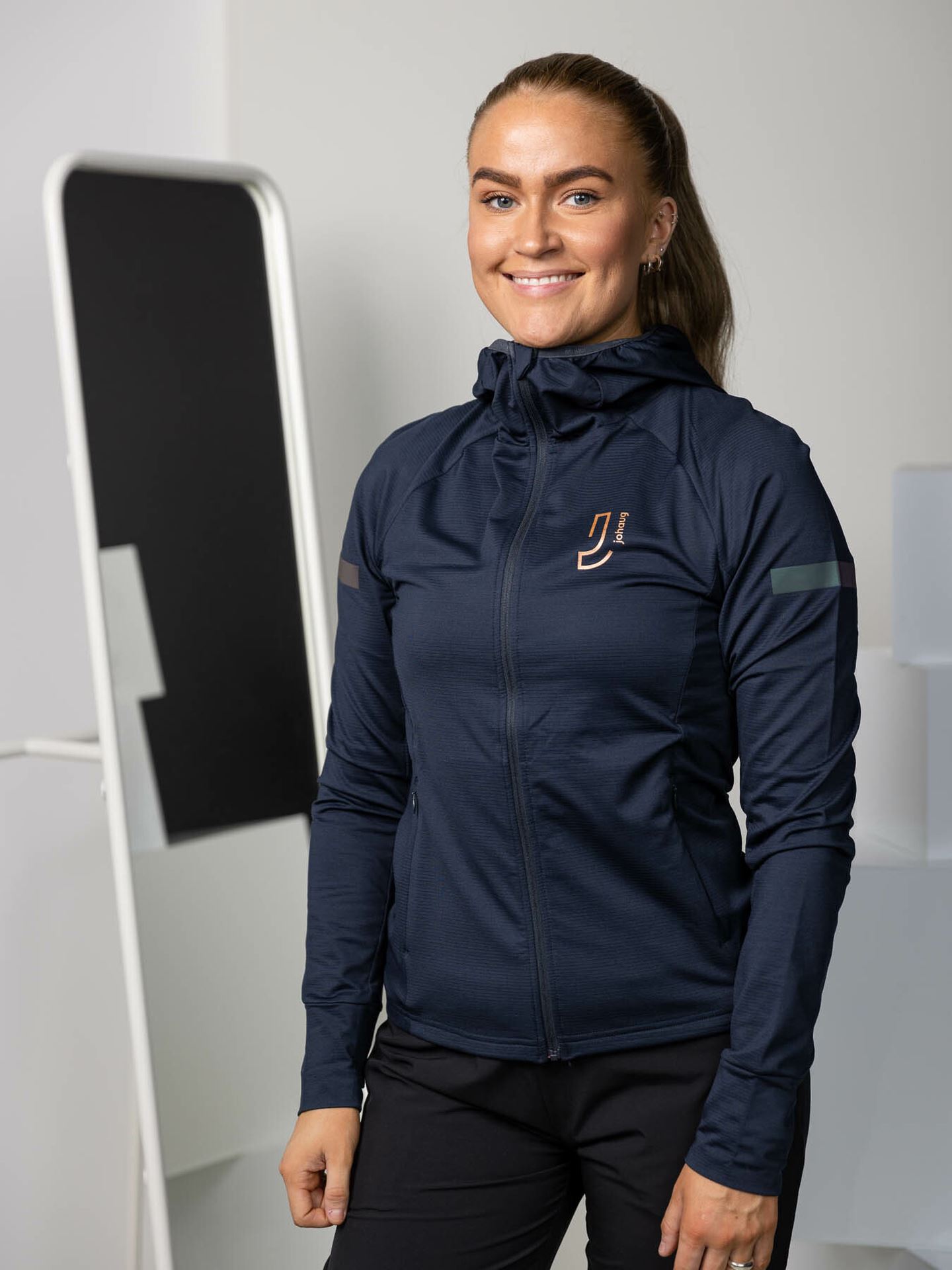 Gleam Full Zip
