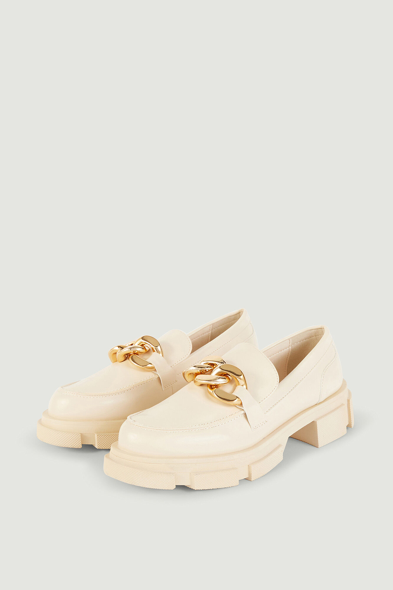 Sapatos Derby com corrente grossa