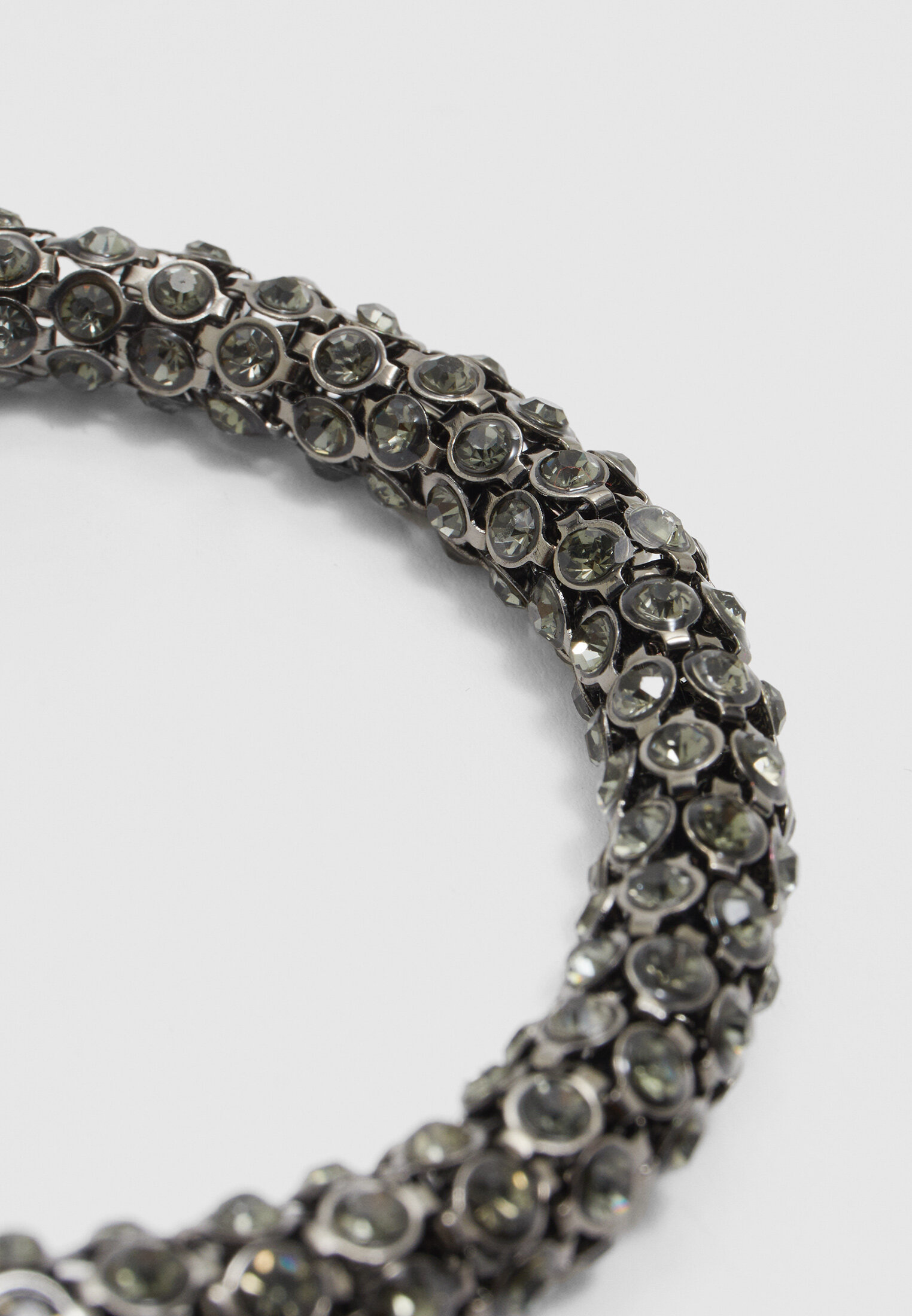 Brincos de argola com strass