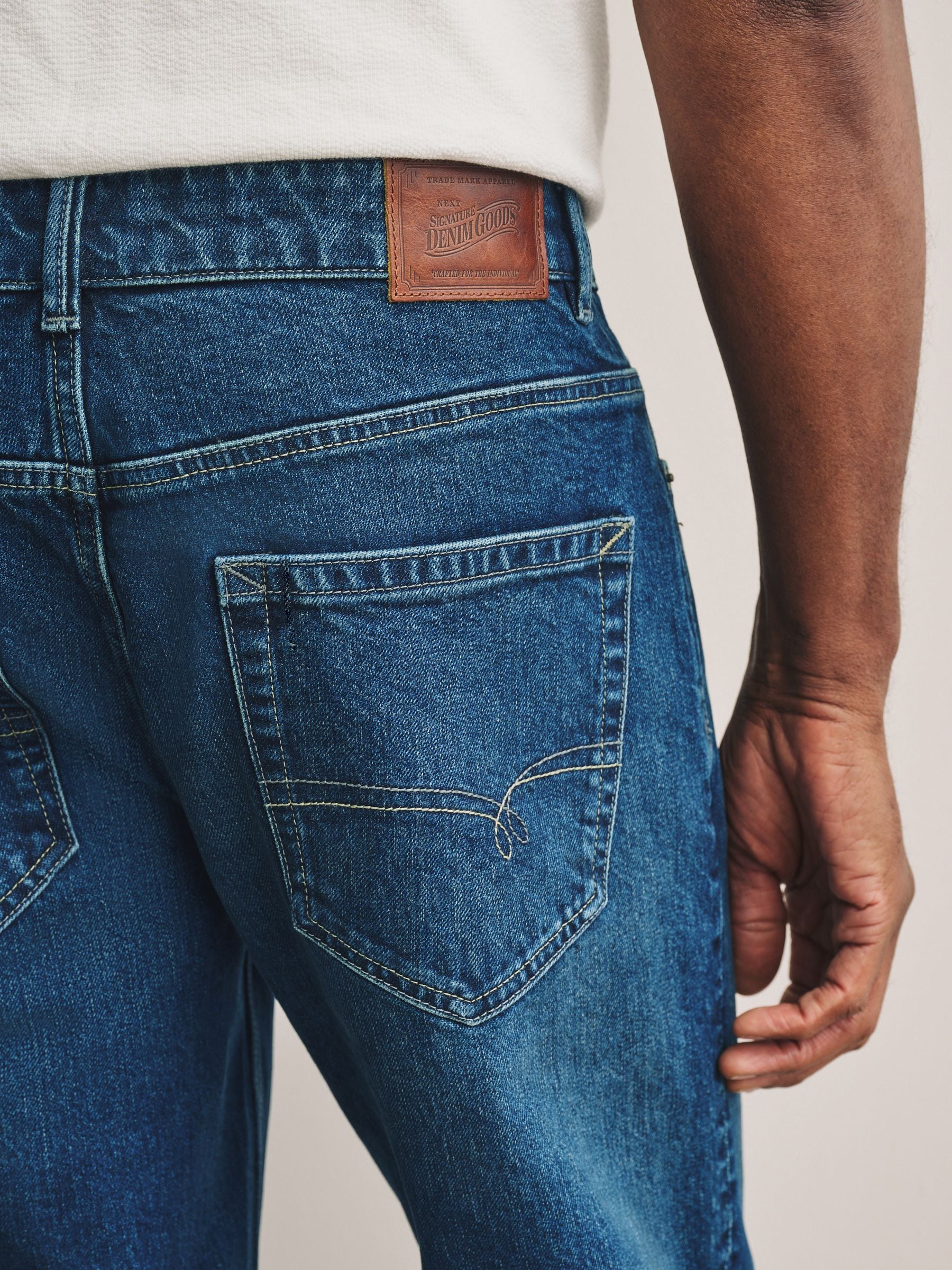 Donkerblauw - Signature zacht aanvoelende jeans