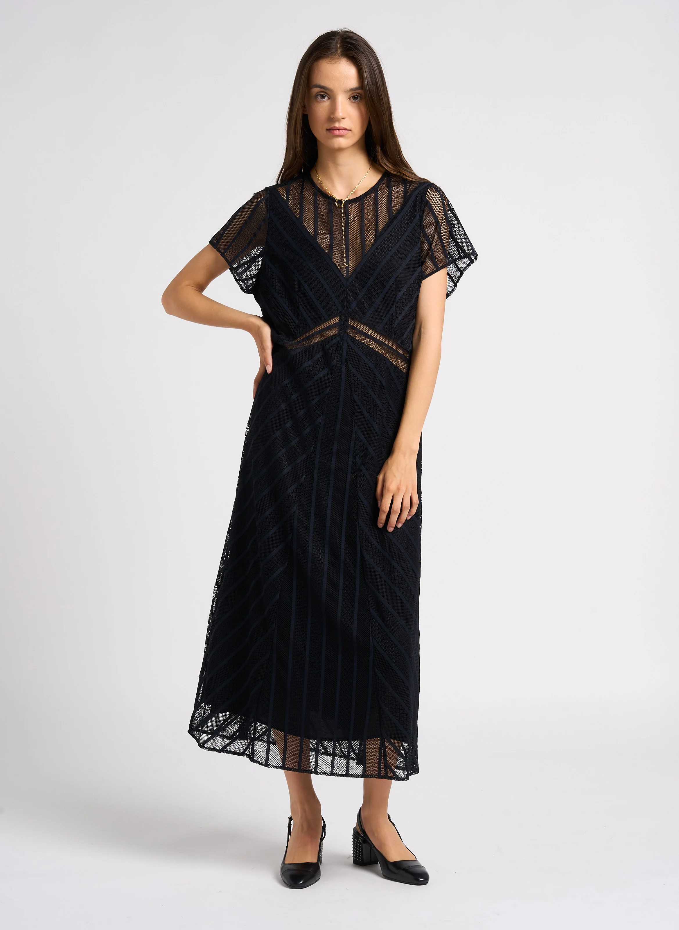 Robe midi droite col rond en dentelle | Noir