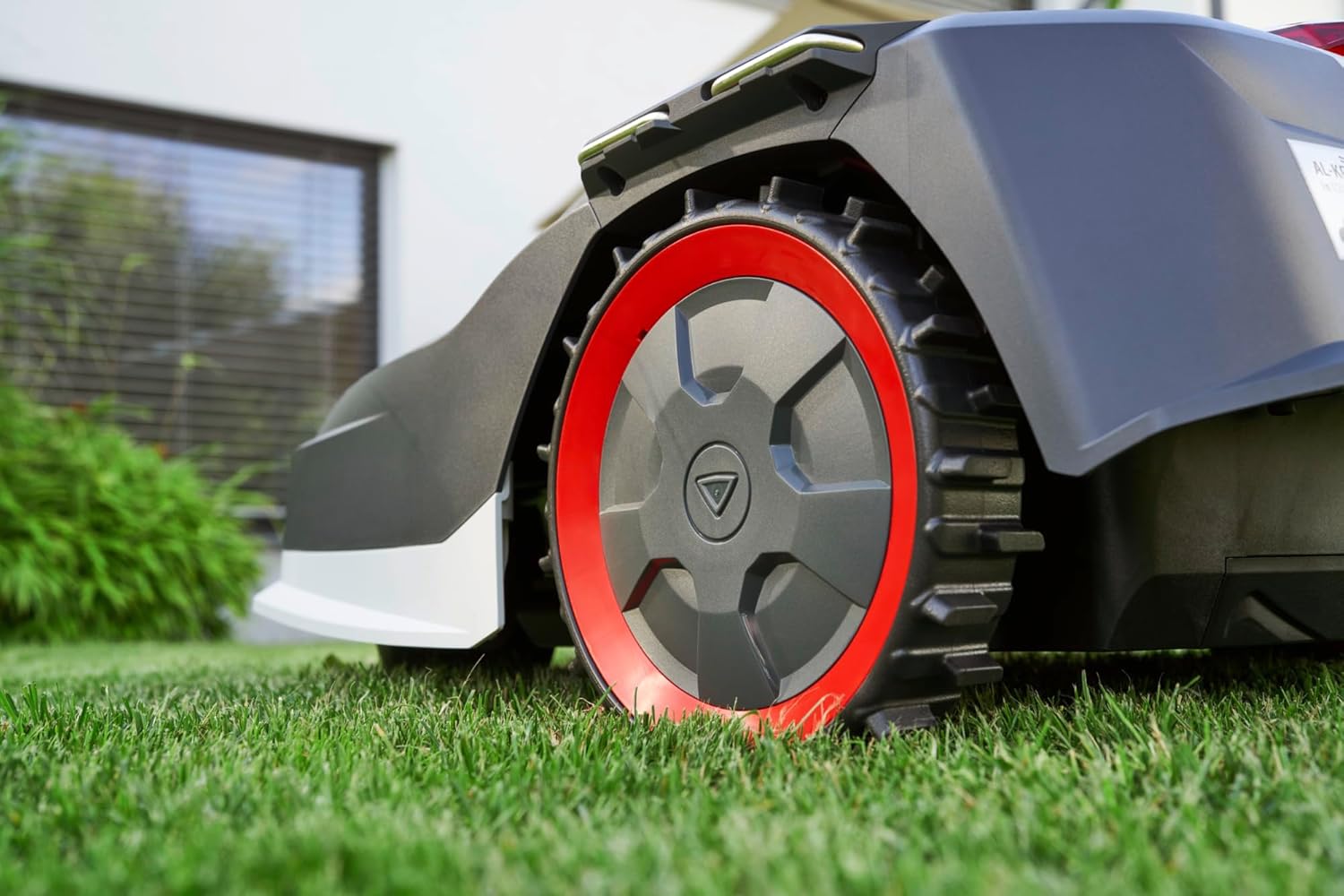 AL-KO Mähroboter Robolinho® 550W, Schnittbreite 20 cm, Li-Ion-Akku 20 V/2,5 Ah, für Flächen bis 550 m², max. Steigfähigkeit 45%, sehr leise 60 dbA