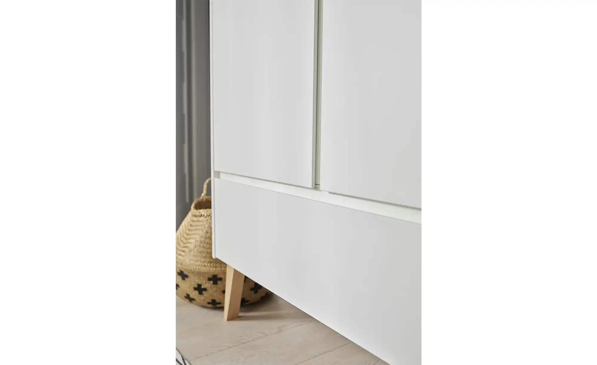 Kleiderschrank Swing