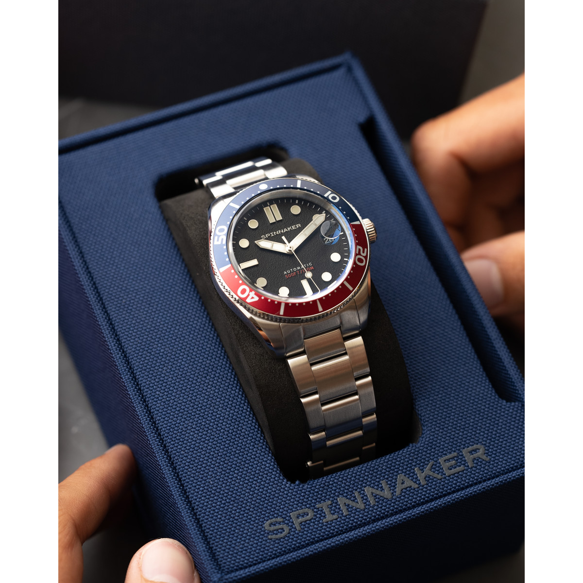 Montre SPINNAKER Croft Mid Size homme automatique bracelet acier argent