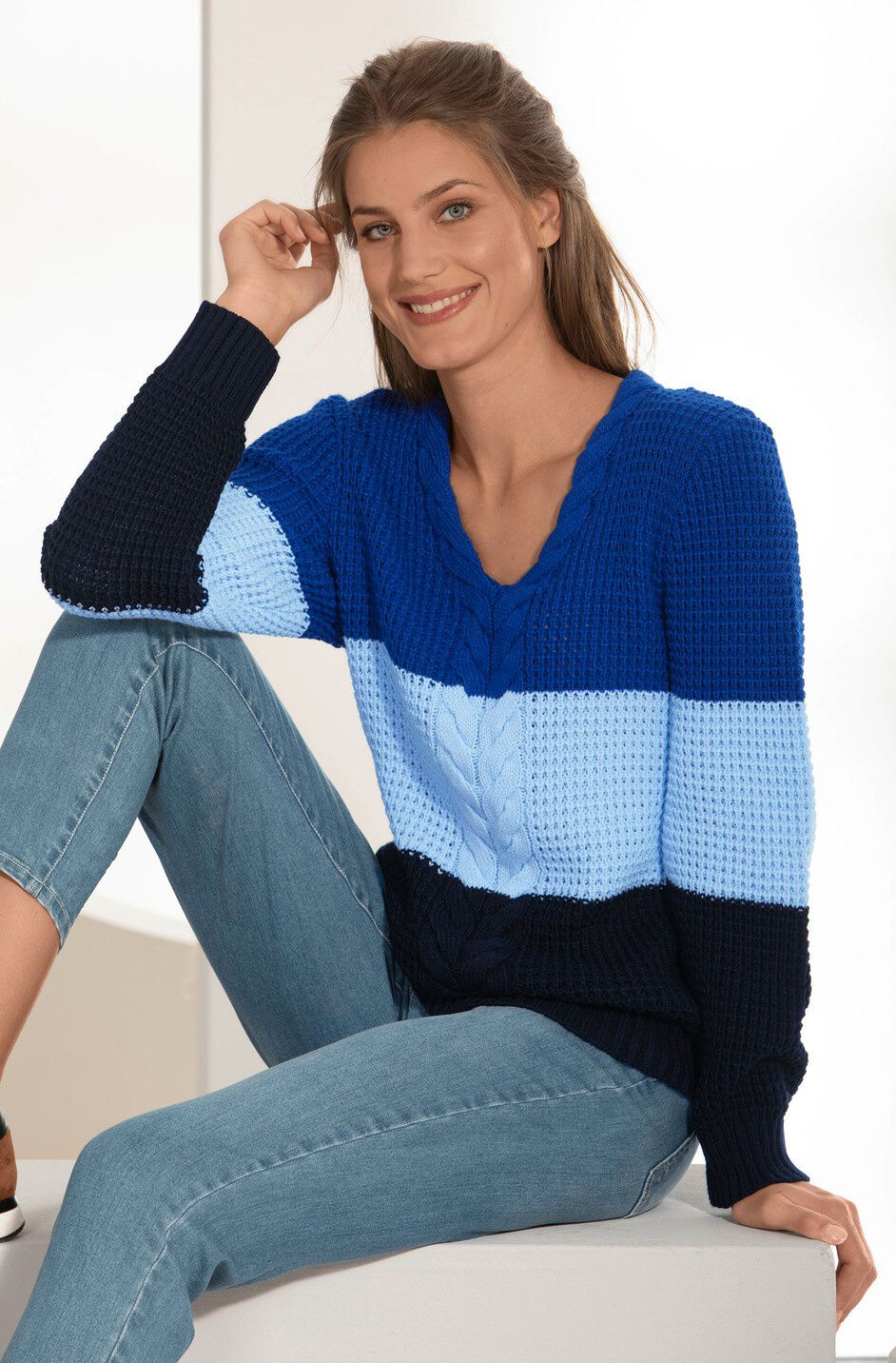 Pullover in Color-Blocking