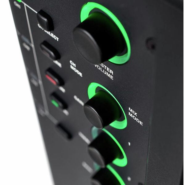 JBL Eon One Compact Stand Bundle