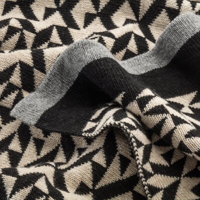 Strickplaid geometrisch