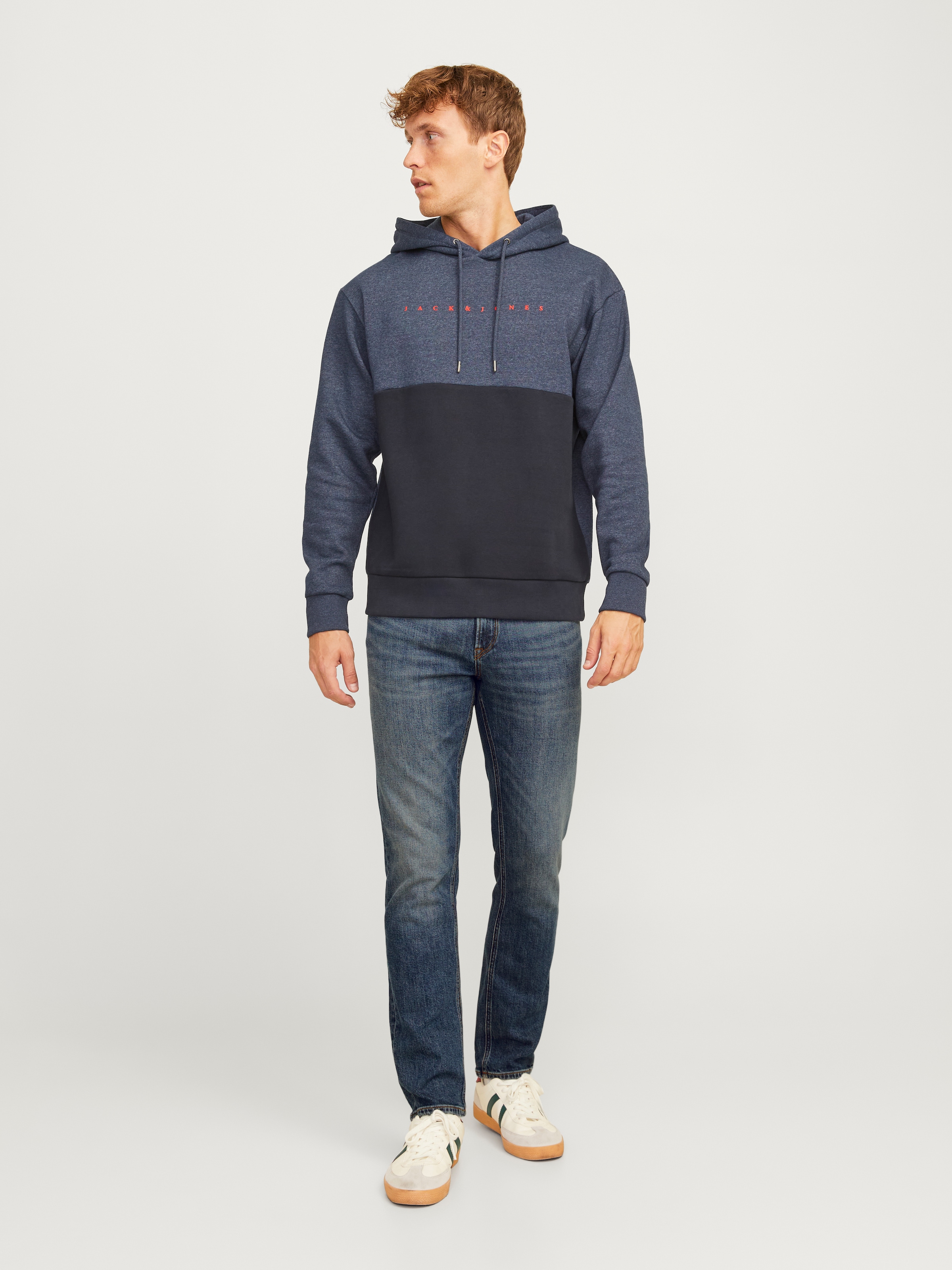 Jack & Jones Regular-fit-Jeans »JJICLARK im Used-Look, Stretchkomfort und niedrige Leibhöhe«, mit Abriebeffekten