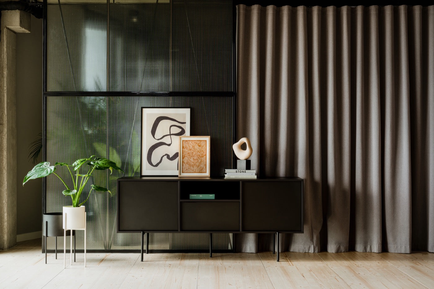 noo.ma BAU Dressoir - Vulcano Black