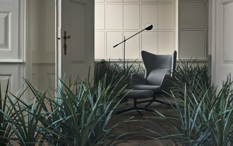 Bolia Solo voetenbank tone in tone White / Monza Beige
