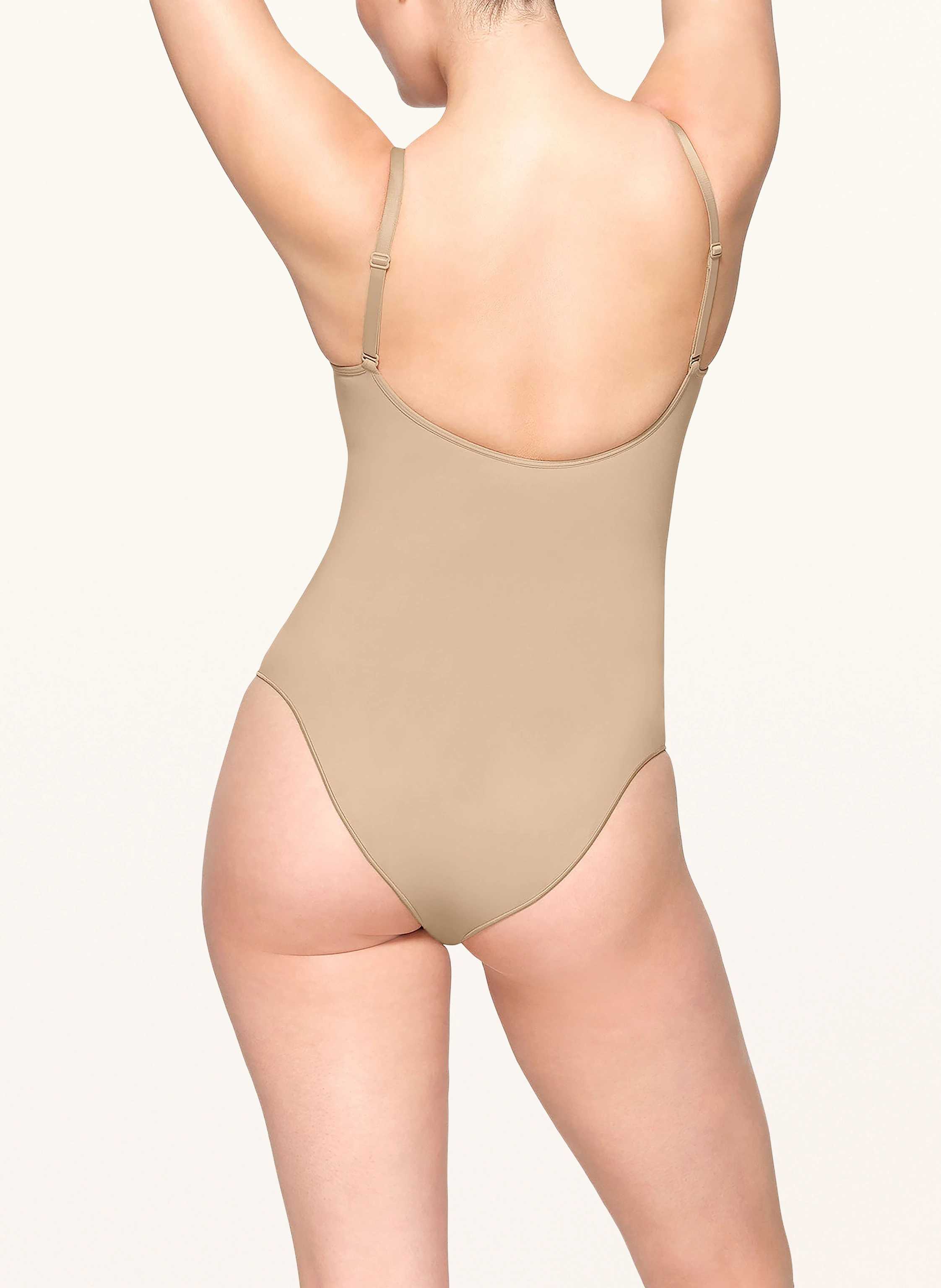 SKIMS Shape-Body SEAMLESS SCULPT