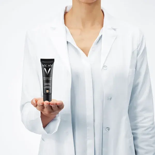 Base Corretiva e Rejuvenescedora Vichy Dermablend 3D nº 25 Nude 30ml