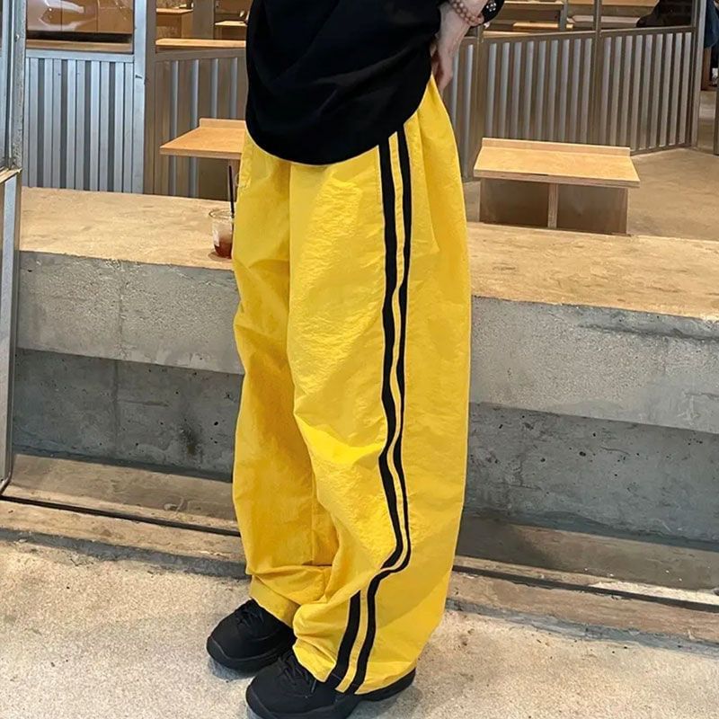 Jeshili - Gestreepte rechte trainingsbroek met elastische taille