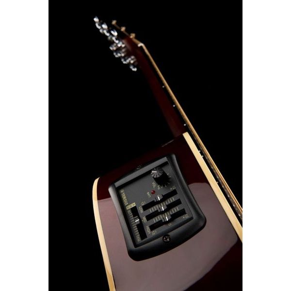 Yamaha FX370C Westerngitarre natur